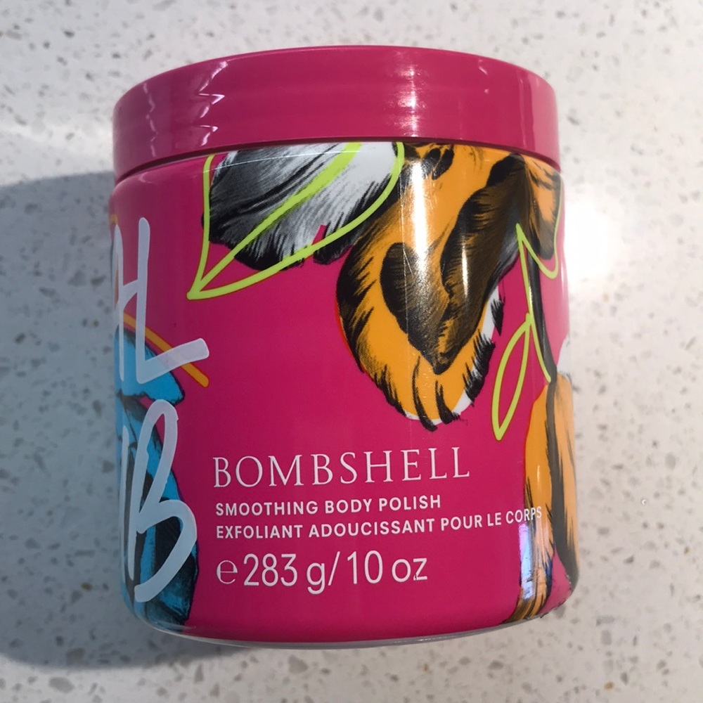 Brand new Victoria’s Secret smoothing body polish